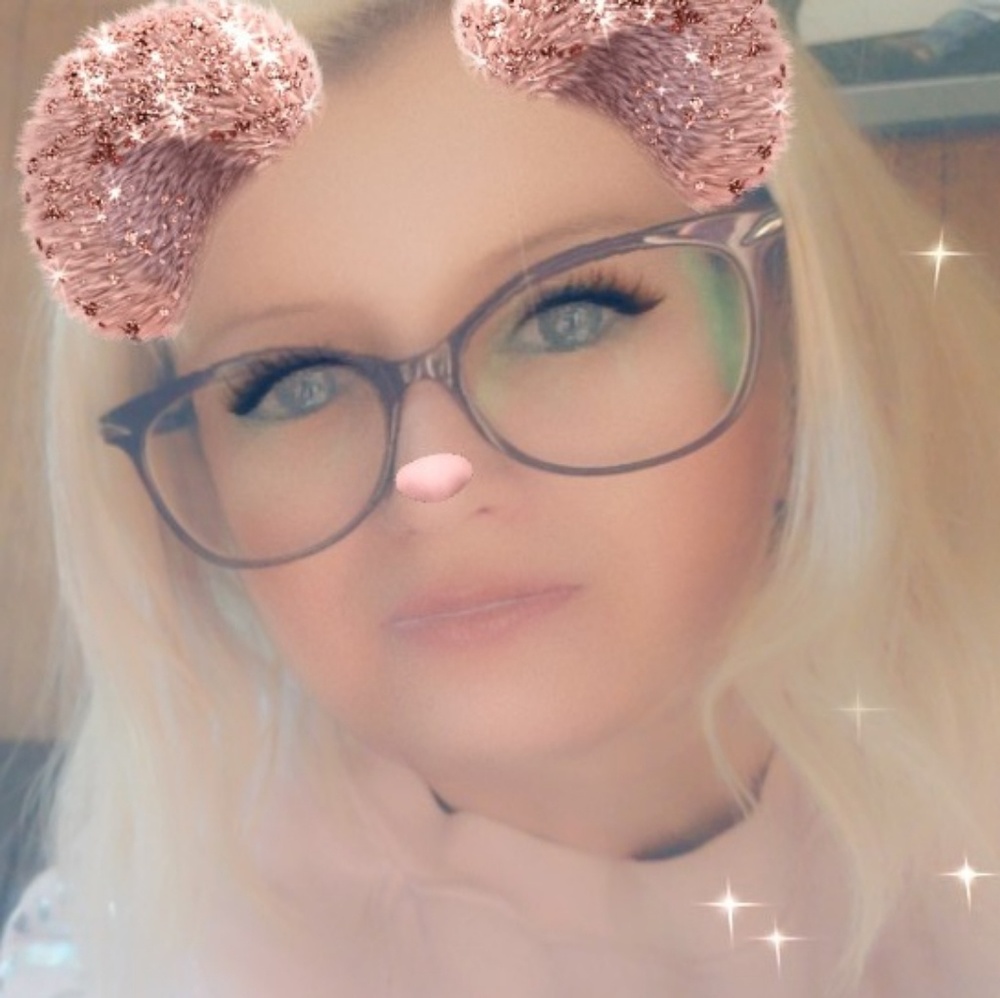 Meet your Posher, Lacey